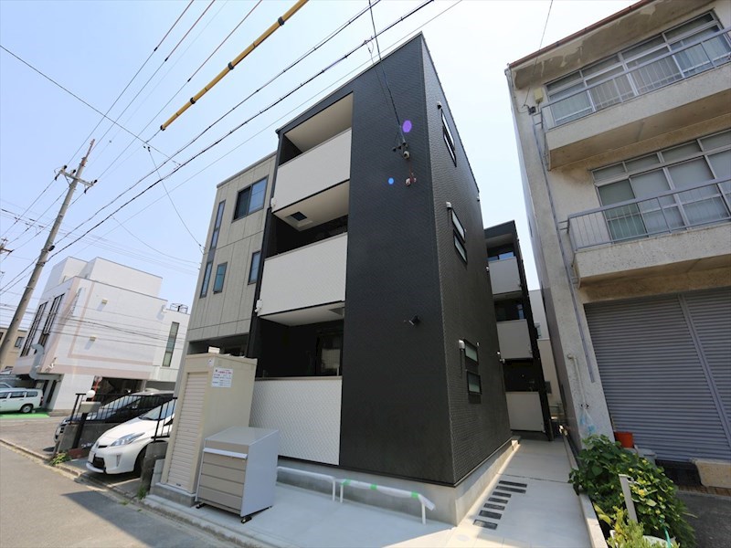建物外観　外観　デザイナーズ　オーロック　宅配ＢＯＸ付