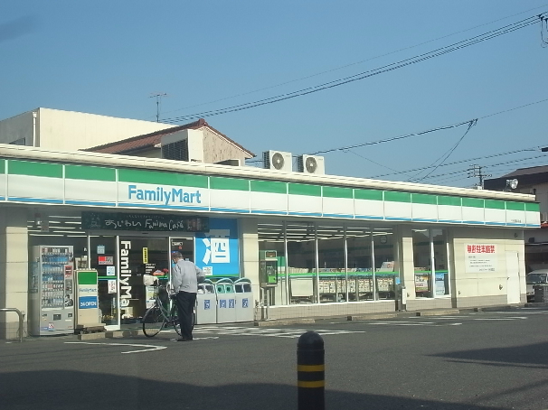 コンビニ　ファミリーマート 中村長筬町店（コンビニ）まで177m
