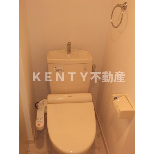 トイレ　落ち着いたトイレです
