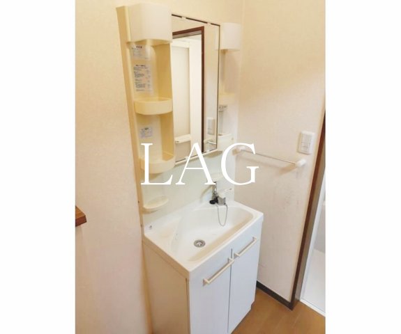 洗面設備　洗面台です。