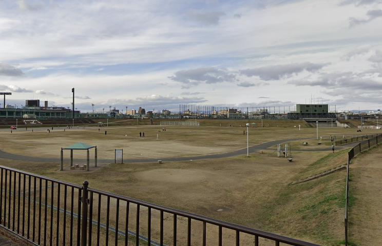 公園　花園中央公園（公園）まで1026m