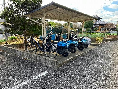 その他共有部分　屋根付き駐輪場