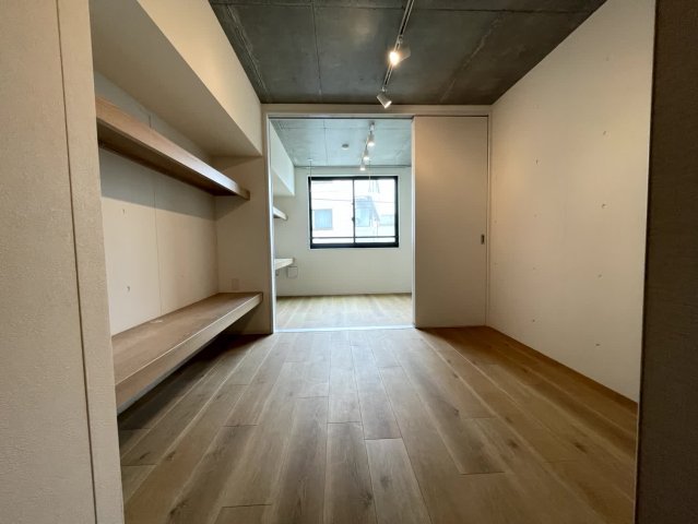 居室・リビング　居間です