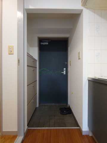 玄関　パティオ西早稲田 312