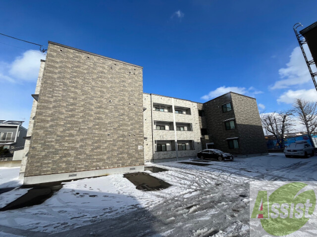 建物外観　札幌市東区伏古九条「ＲＩＴＺ　ＧＲＡＮＤＥ　伏古」