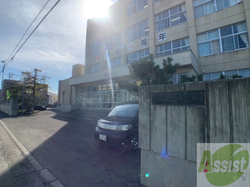 小学校　札幌市立伏古小学校（小学校）まで576m