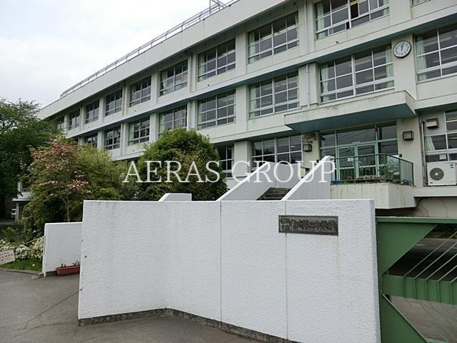 中学校　稲城市立稲城第二中学校（中学校）まで856m