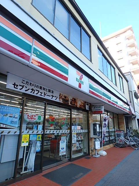 コンビニ　セブンイレブン練馬豊玉北４丁目店（コンビニ）まで168m