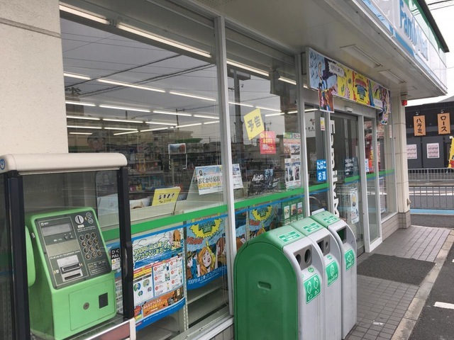 コンビニ　ファミリーマート堺百舌鳥梅北町店（コンビニ）まで401m