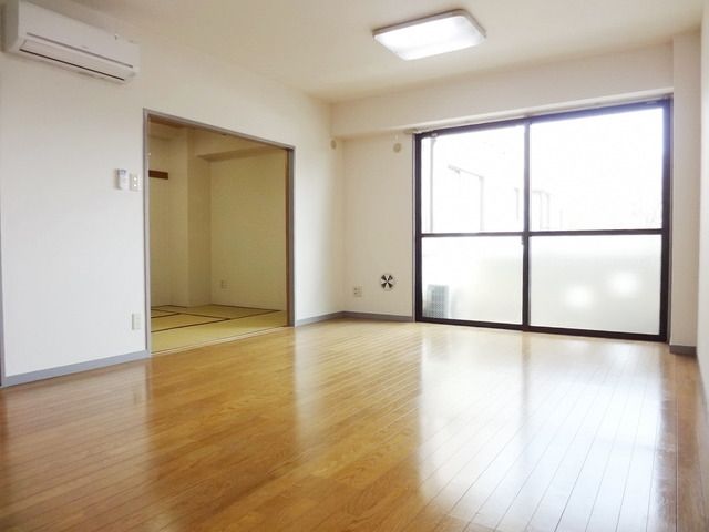 居室・リビング　★お部屋探しは株式会社タウンハウジング東京まで★