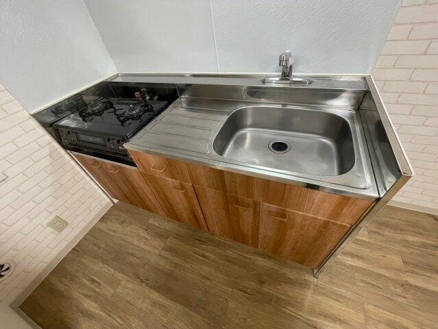 キッチン　※別部屋参考写真