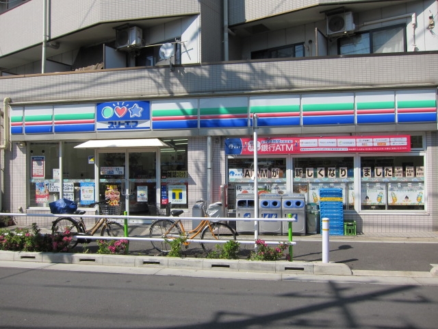 コンビニ　スリーエフ板橋大谷口北町店（コンビニ）まで151m