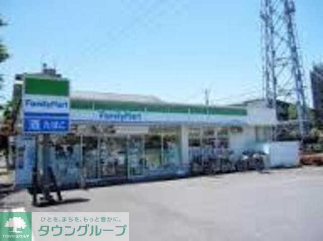 コンビニ　ファミリーマート奥戸五丁目店（コンビニ）まで586m