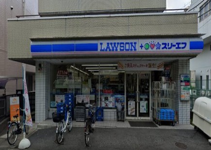 コンビニ　ローソン×スリーエフ（コンビニ）まで366m