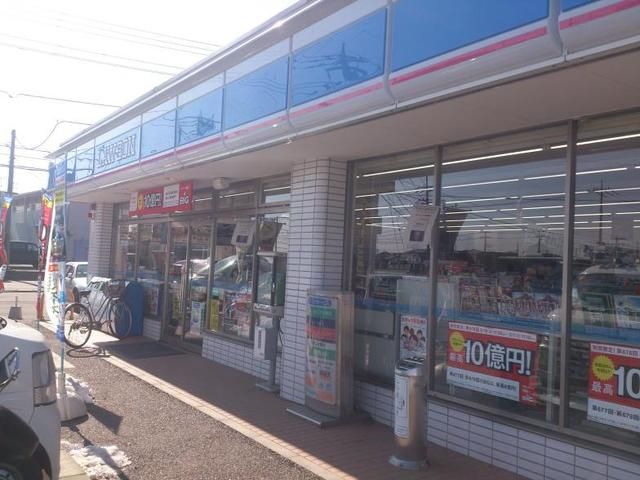 コンビニ　ローソン伊奈学園前店（コンビニ）まで490m
