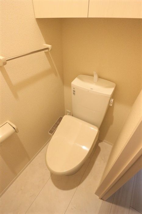 トイレ　清潔感のあるトイレです