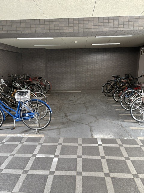ＪＲ京浜東北線 蒲田駅 徒歩7分 13階建 築25年の外観写真