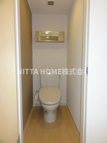 トイレ　もちろんウォシュレット付きのトイレです◇