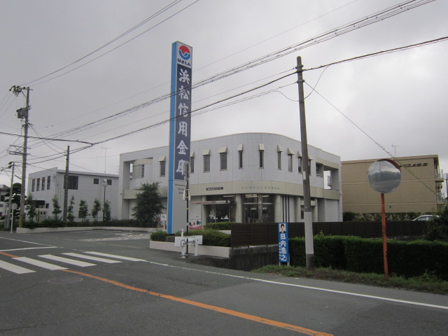銀行　浜松磐田信用金庫 新所原支店（銀行）まで466m