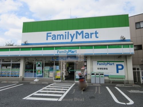 コンビニ　ファミリーマート赤羽岩淵町店（コンビニ）まで317m