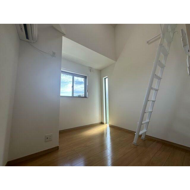 居室・リビング　別部屋写真参考