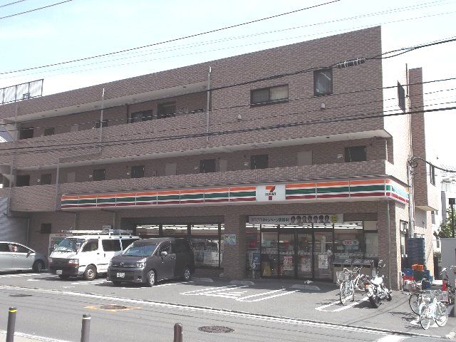 コンビニ　セブンイレブン横浜綱島上町店（コンビニ）まで2231m