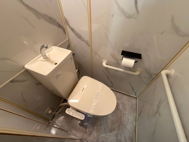 マンション住吉川のトイレ写真