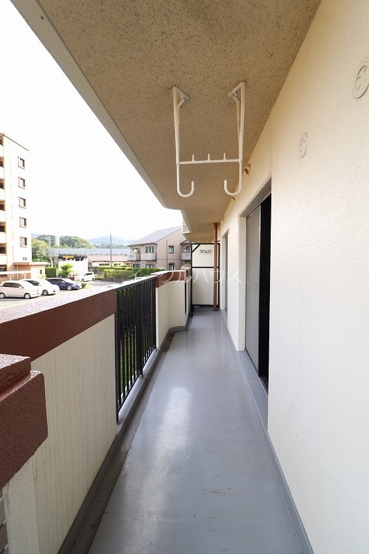 バルコニー　別部屋写真使用