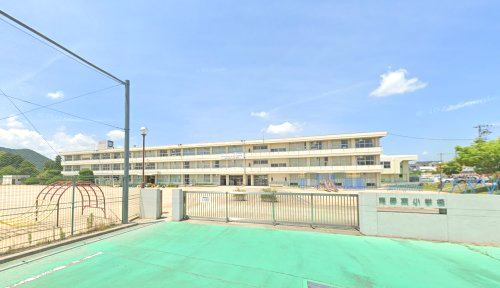 小学校　滝野小学校（小学校）まで1225m
