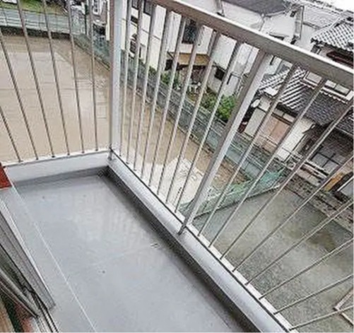 地下鉄七隈線 賀茂駅 徒歩8分 4階建 築44年の外観写真