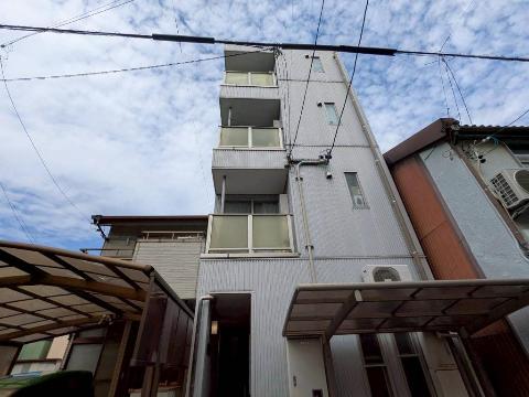 建物外観　外観写真（昼）