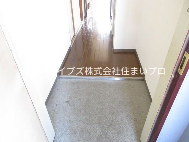 クレール白鳩の玄関写真