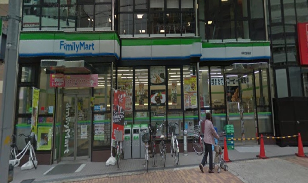 コンビニ　ファミリーマート 深江南二丁目店（コンビニ）まで628m
