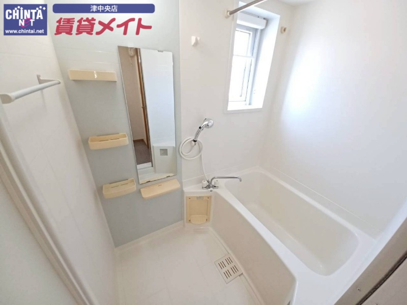 バス・シャワールーム　同型タイプ画像