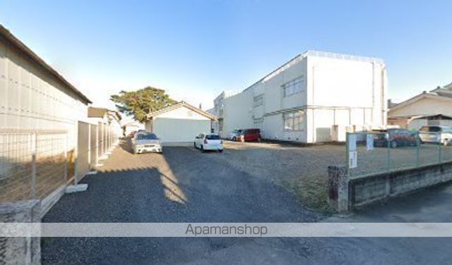 中学校　太田市立木崎中学校（中学校）まで1383m