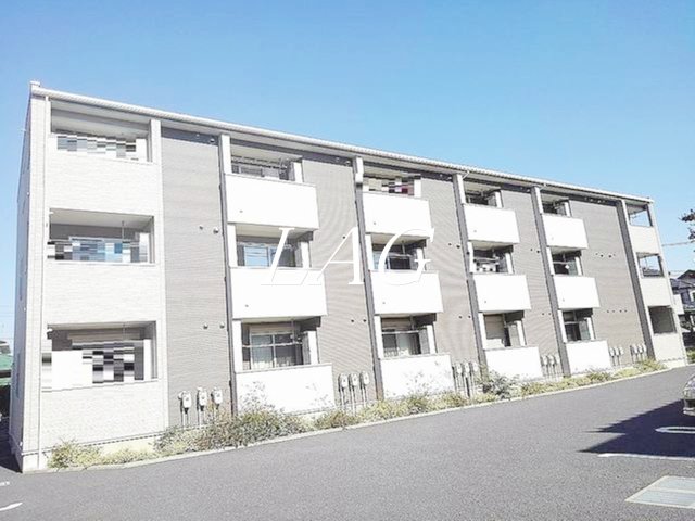 エレガンスの外観写真