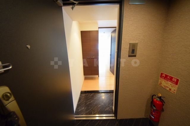 レオンコンフォート本町東の玄関写真