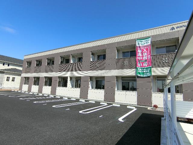 建物外観　外観写真（昼）