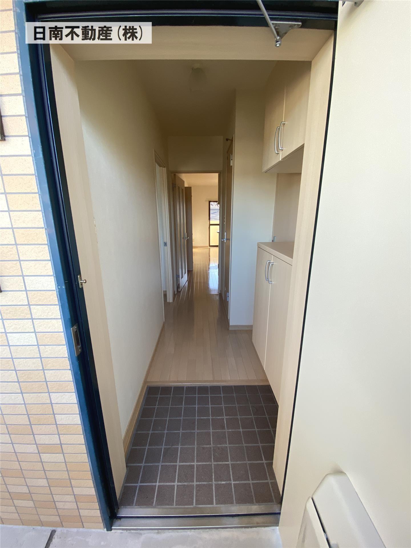 スカイヒルズマンションの玄関写真