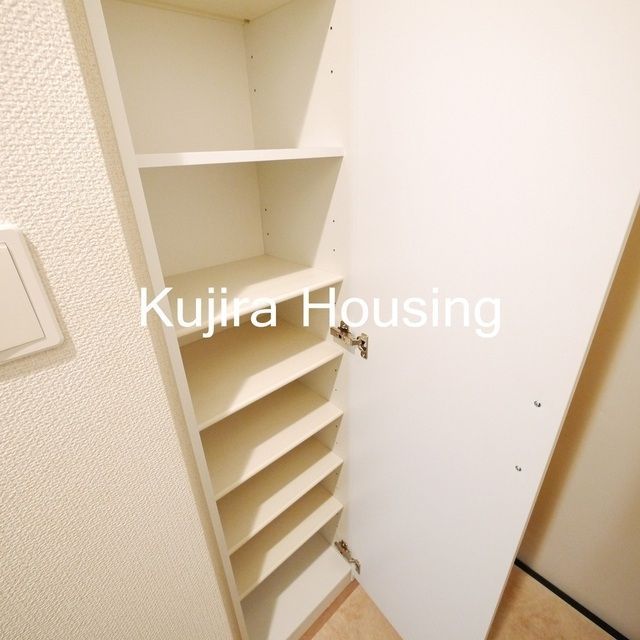 玄関　下駄箱完備の玄関♪