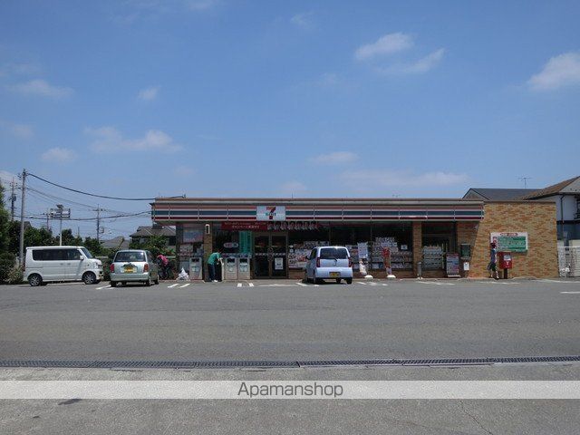 コンビニ　セブンイレブン（コンビニ）まで1093m
