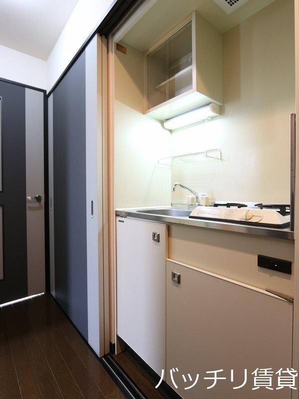 キッチン　同型タイプの為、現状を優先いたします