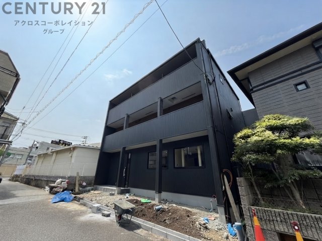 建物外観　オートロック付きで安心！宅配BOX付で便利！