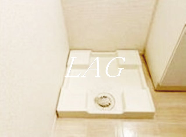 その他設備　室内洗濯機置き場です。