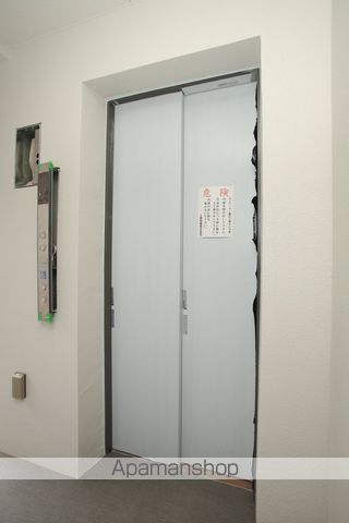 ロビー　ロビー