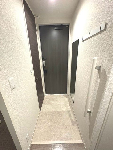 八幡宿マンションの玄関写真