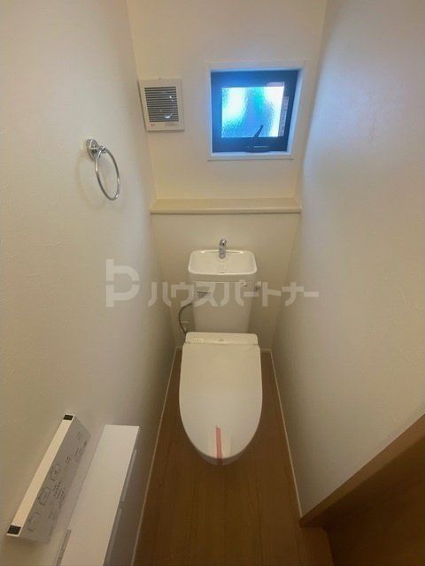 Kolet豊四季#03のトイレ写真