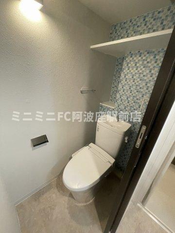 ワールドアイ京町堀のトイレ写真