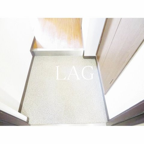 玄関　玄関です。