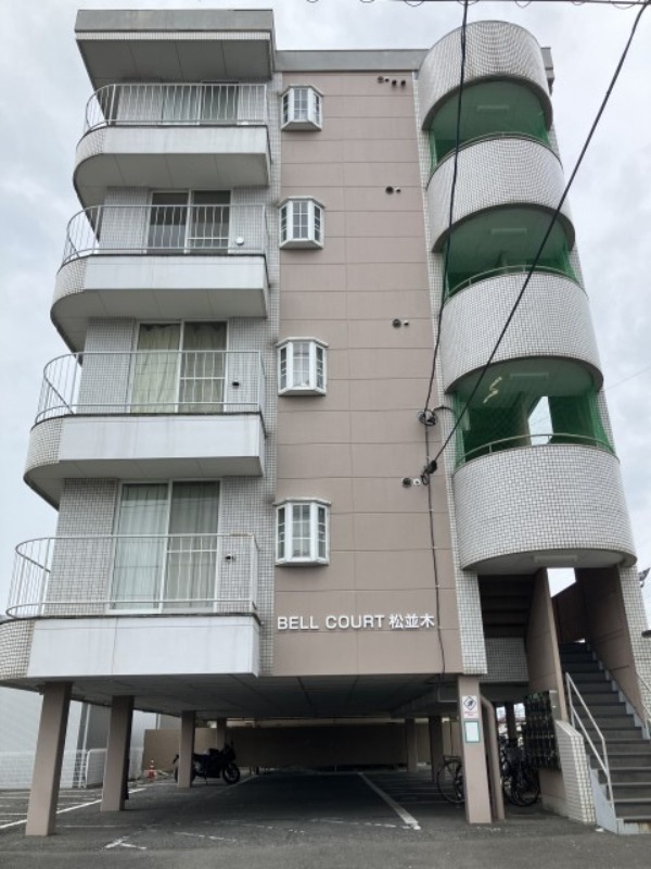 BELLCOURT松並木の外観写真